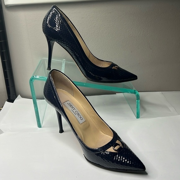 Jimmy Choo Sz 37.5 Navy Blue Patent Leather Heels Pumps - Picture 1 of 13